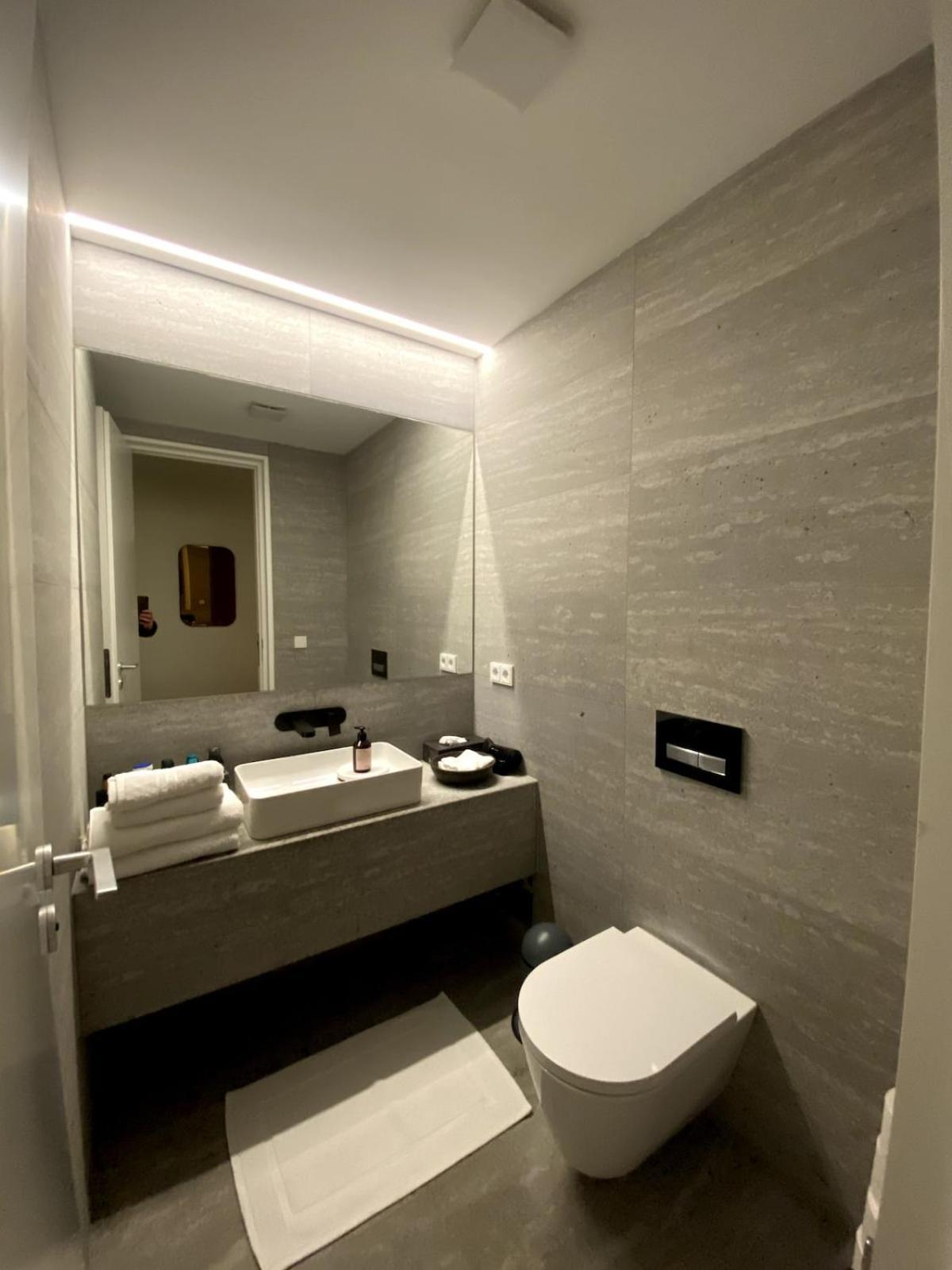 Highclass Luxury Penthouse Near Kudamm Lejlighed *
