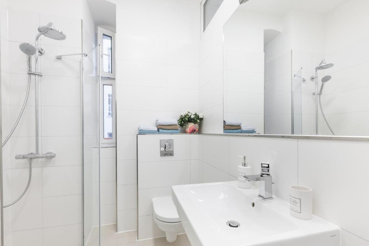 P42 Room22 Kollwitzkiez Lejlighed Berlin