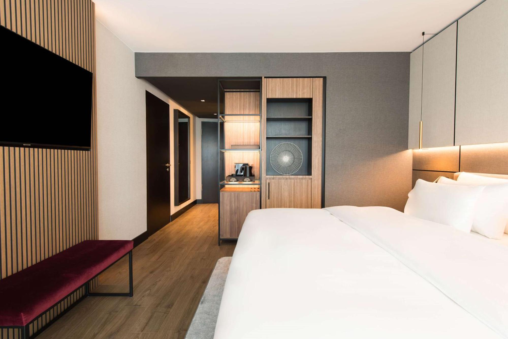 Radisson Collection Hotel, Hotel 5*