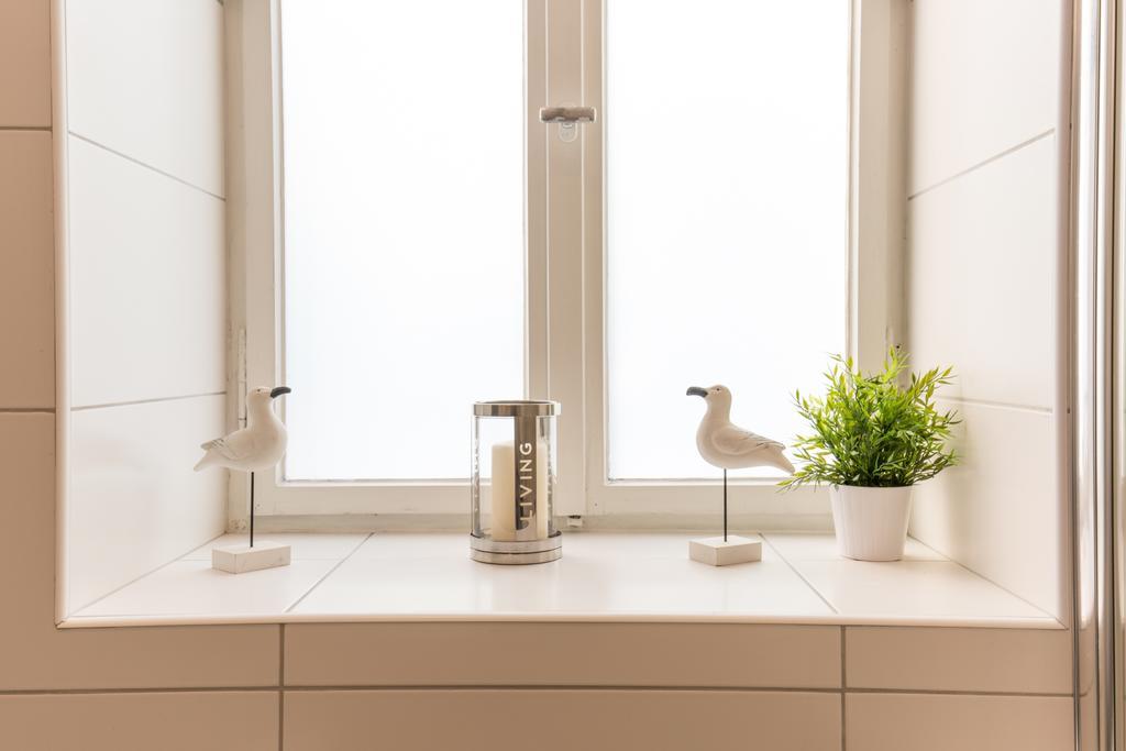Fritz By Rockchair Apartments L Superhost Status L 3 Bedrooms Boxspringbeds 2 Bathrooms 2 Kitchen - Cozy Family & Business Flair Welcomes You! Apartment Berlin