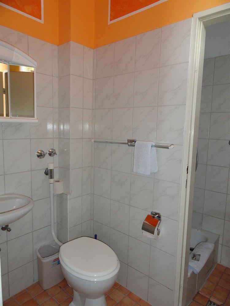 Hotel Graf Pueckler 2*