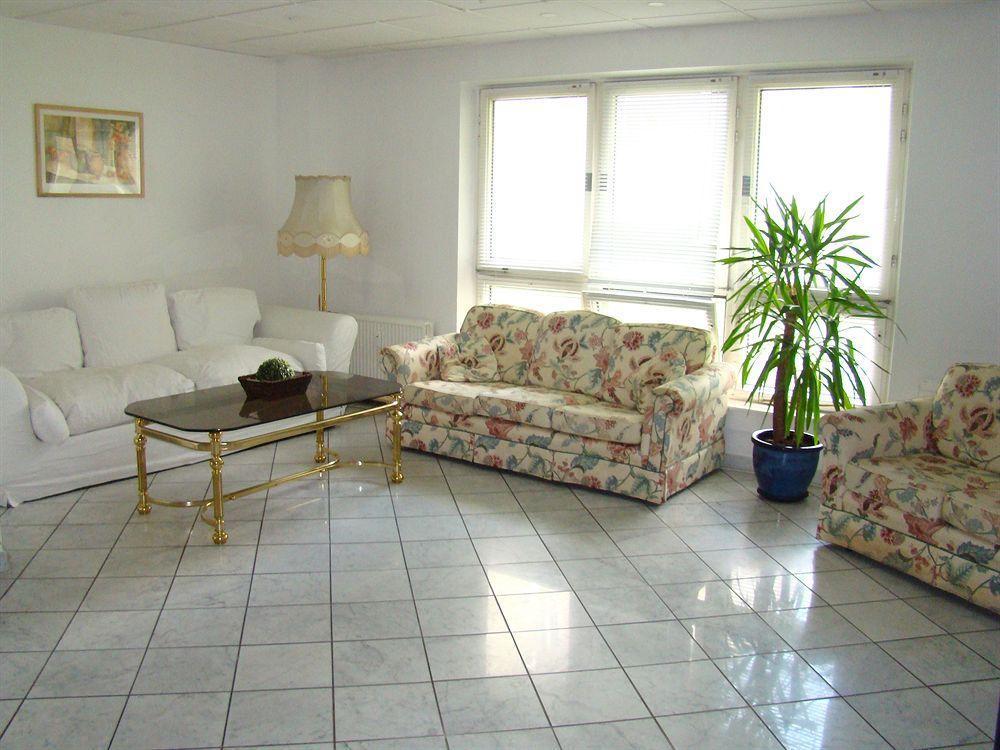 Bnb Near Brandenburg Gate - Rooms&apartments