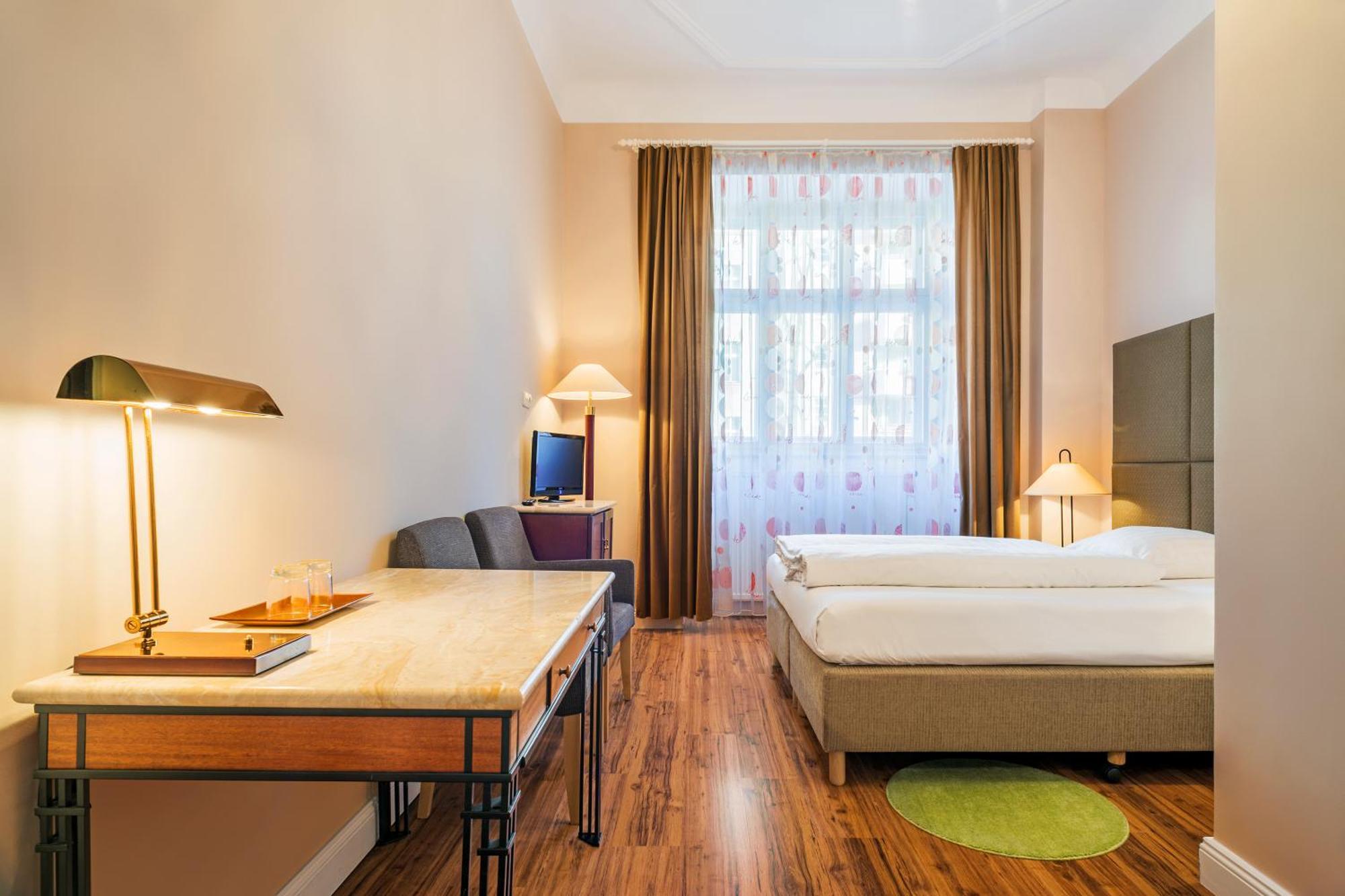 Guest house Hotel-pension Michele 2*