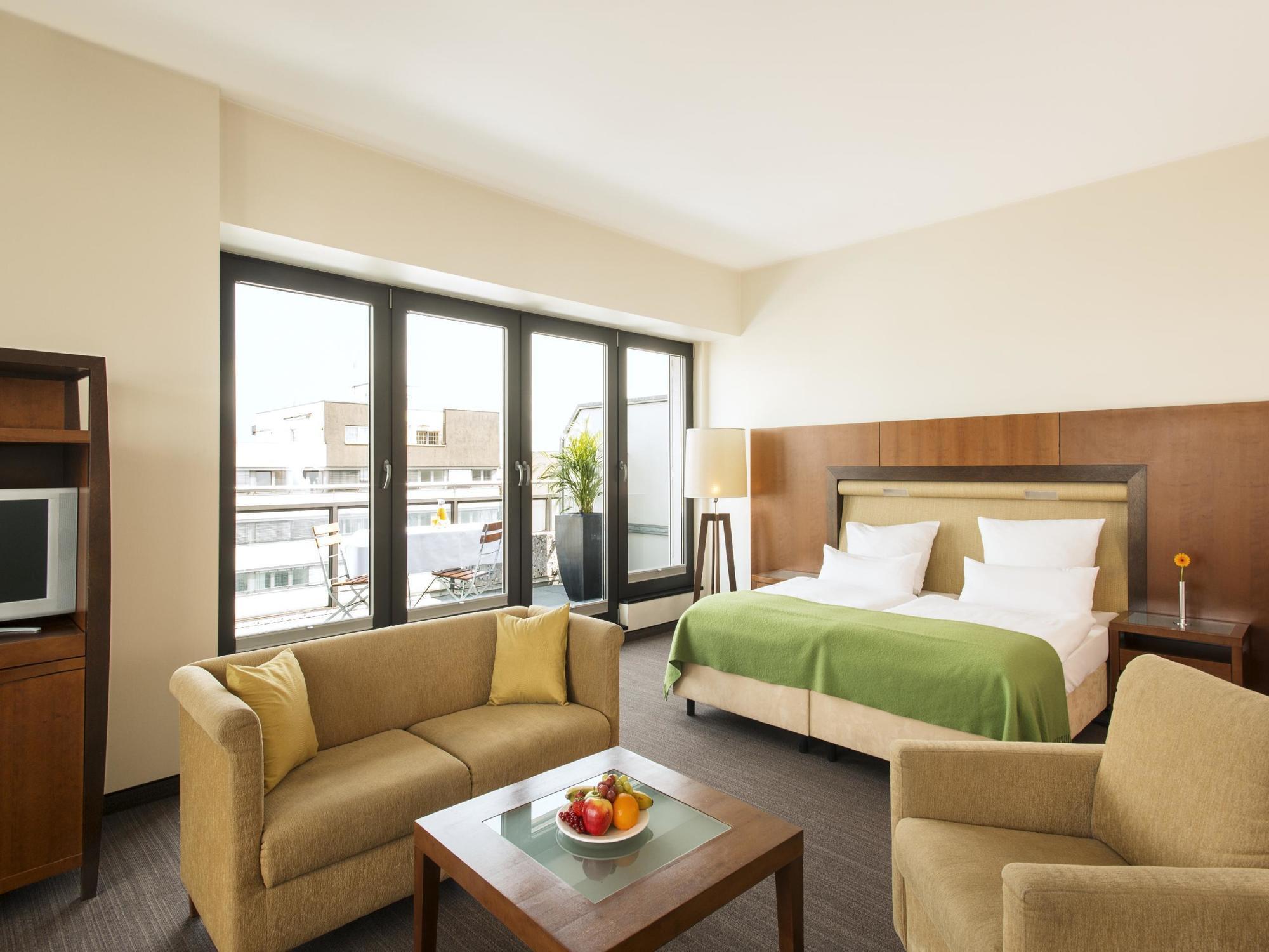 Nh City West Hotel