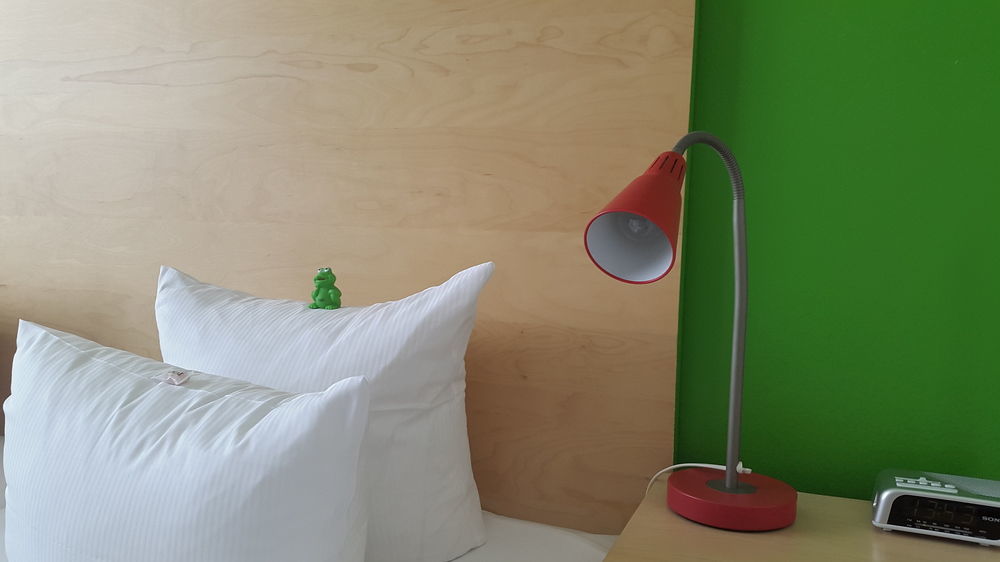Sorat Hotel