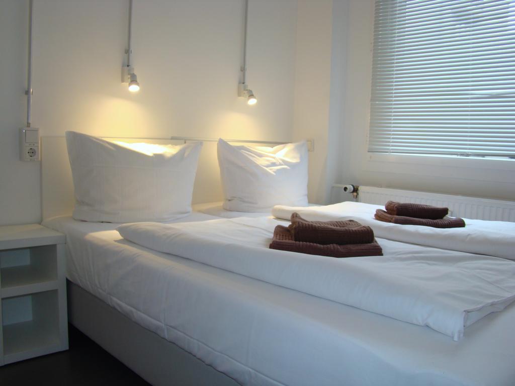 Hostel Bnb Near Brandenburg Gate - Rooms&apartments *