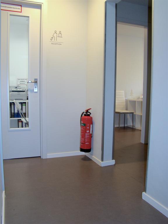 Bnb Near Brandenburg Gate - Rooms&apartments Hostel Berlin