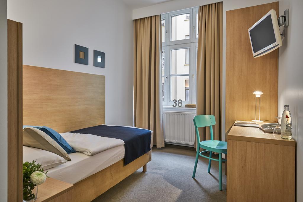 38 Hotel Berlin