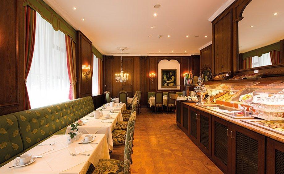 Hotel Living Mitte 4*