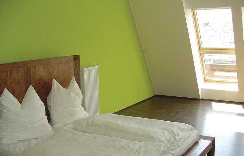 St Christopher's Mitte Apartment *