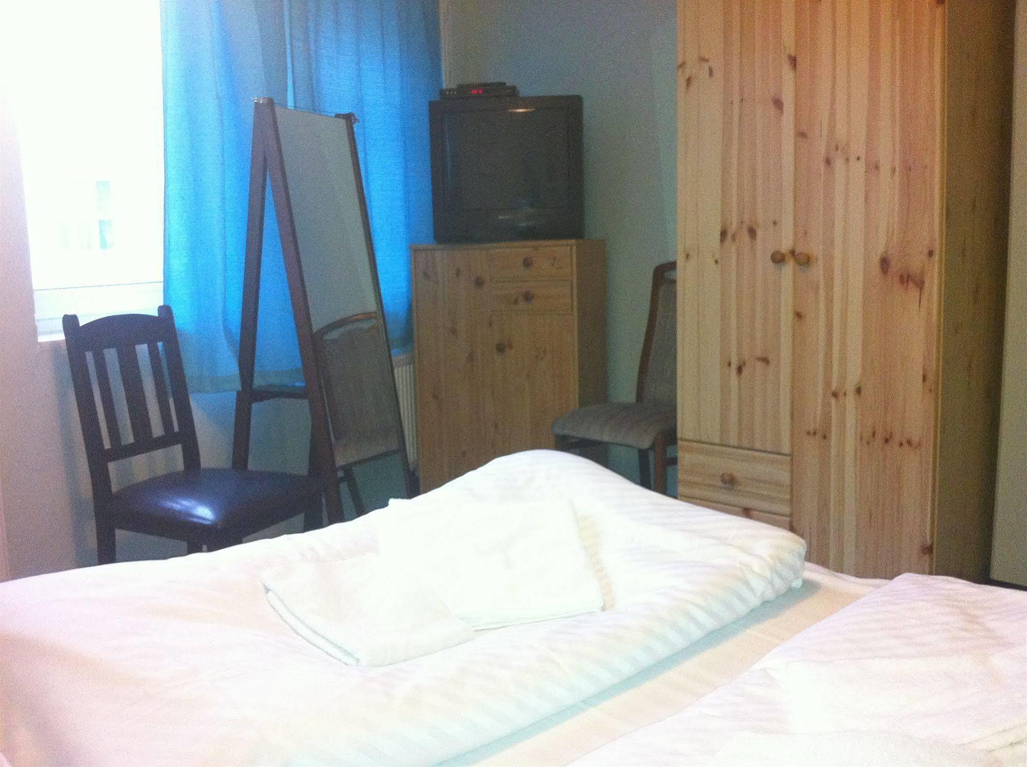 Thomas Guest house