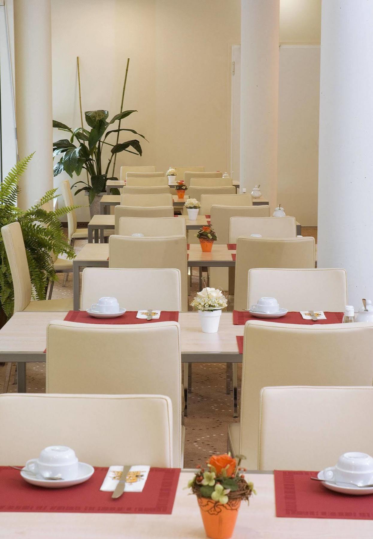 Hotel Berlin-mitte 3*
