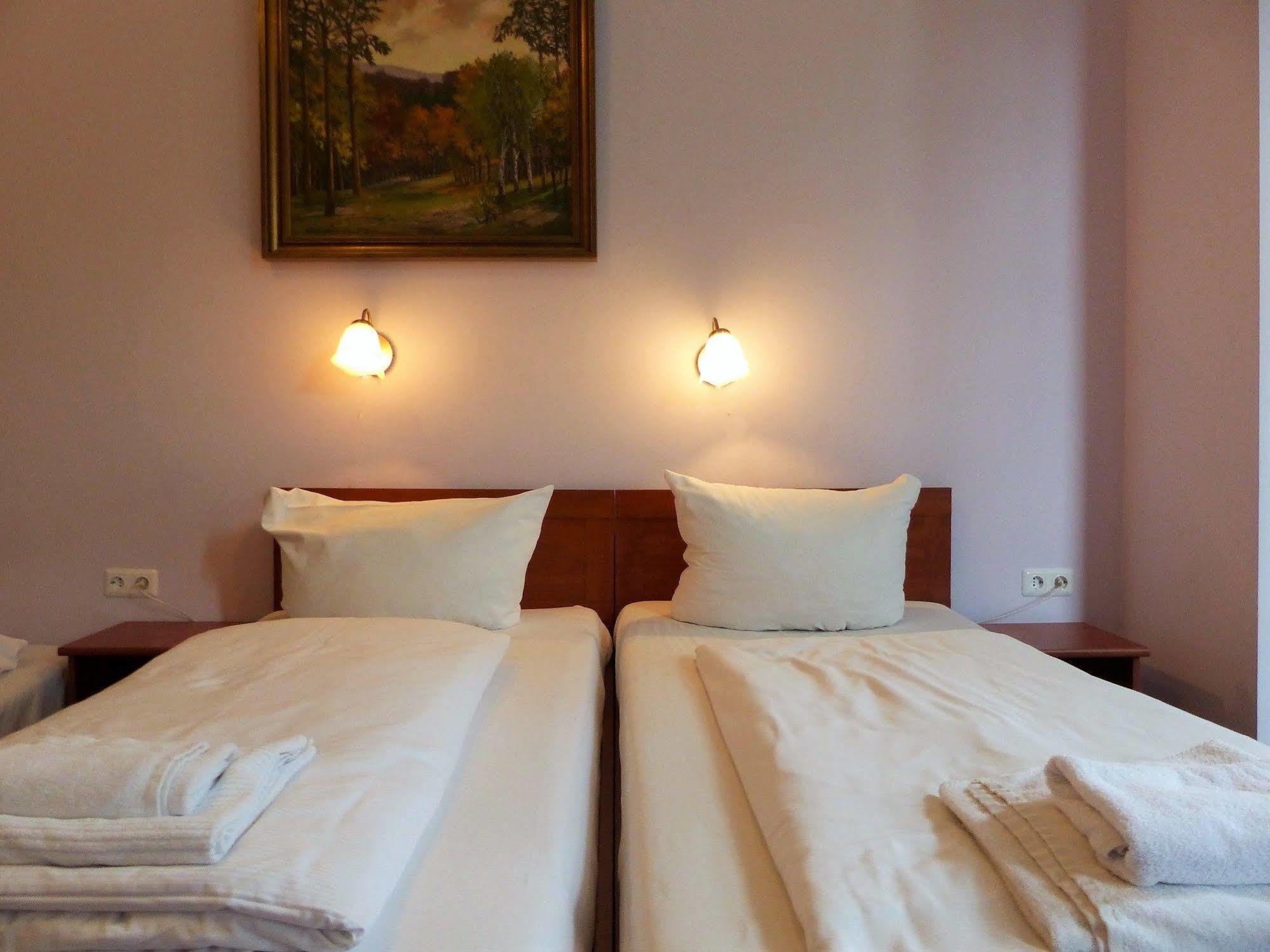 Eden Am Zoo Hotel 3*