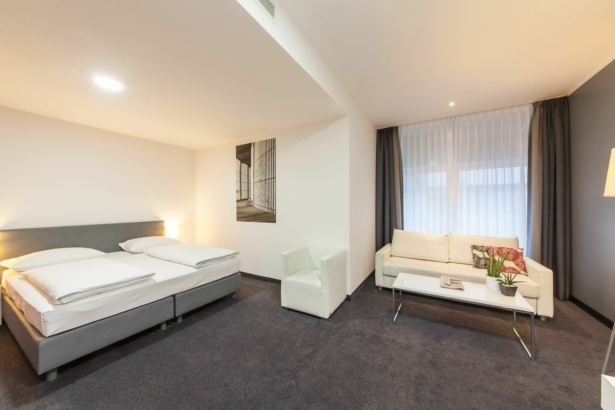 Garner - Gendarmenmarkt By Ihg Hotel 4*