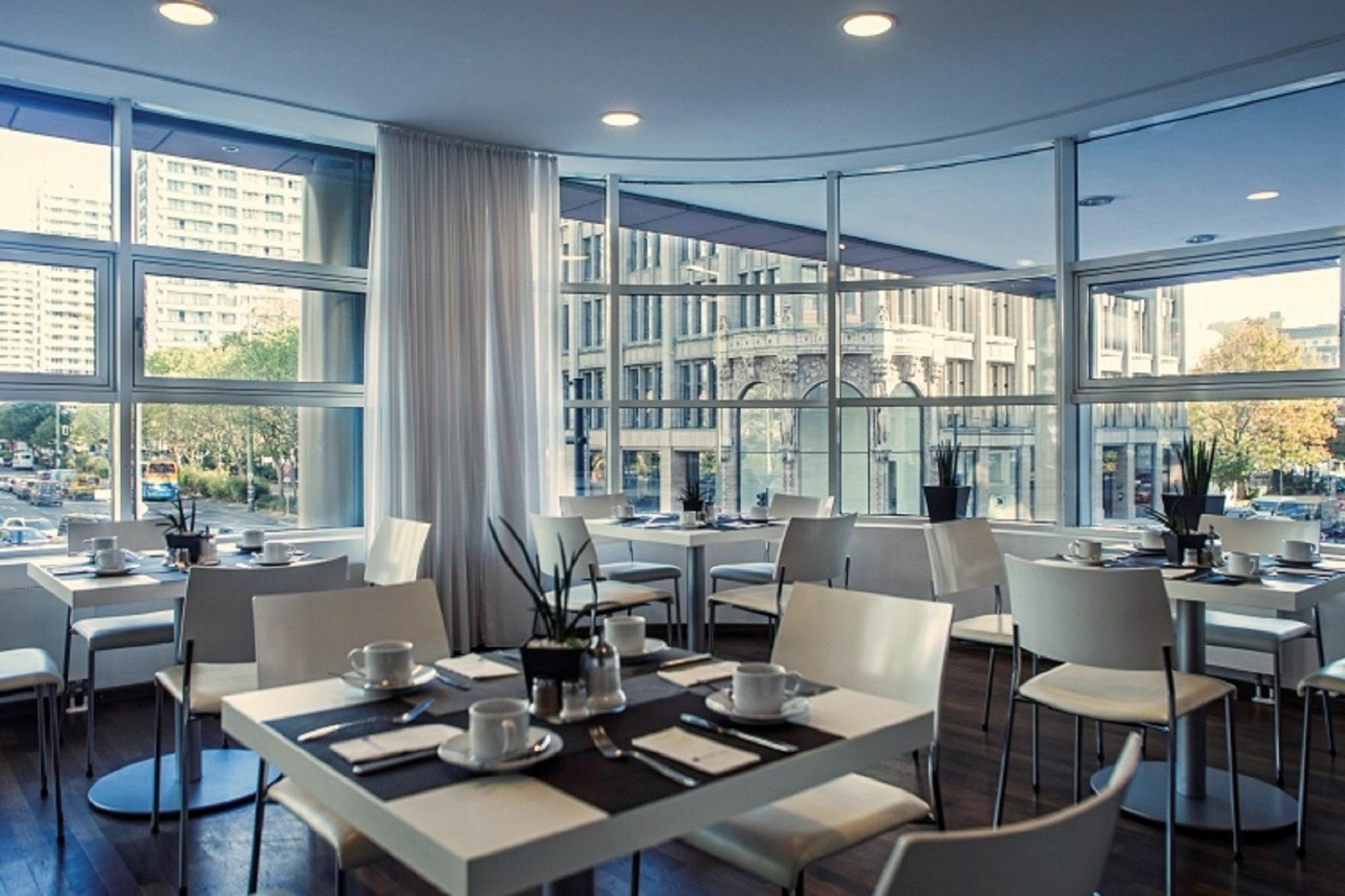 Hotel Garner - Gendarmenmarkt By Ihg 4*