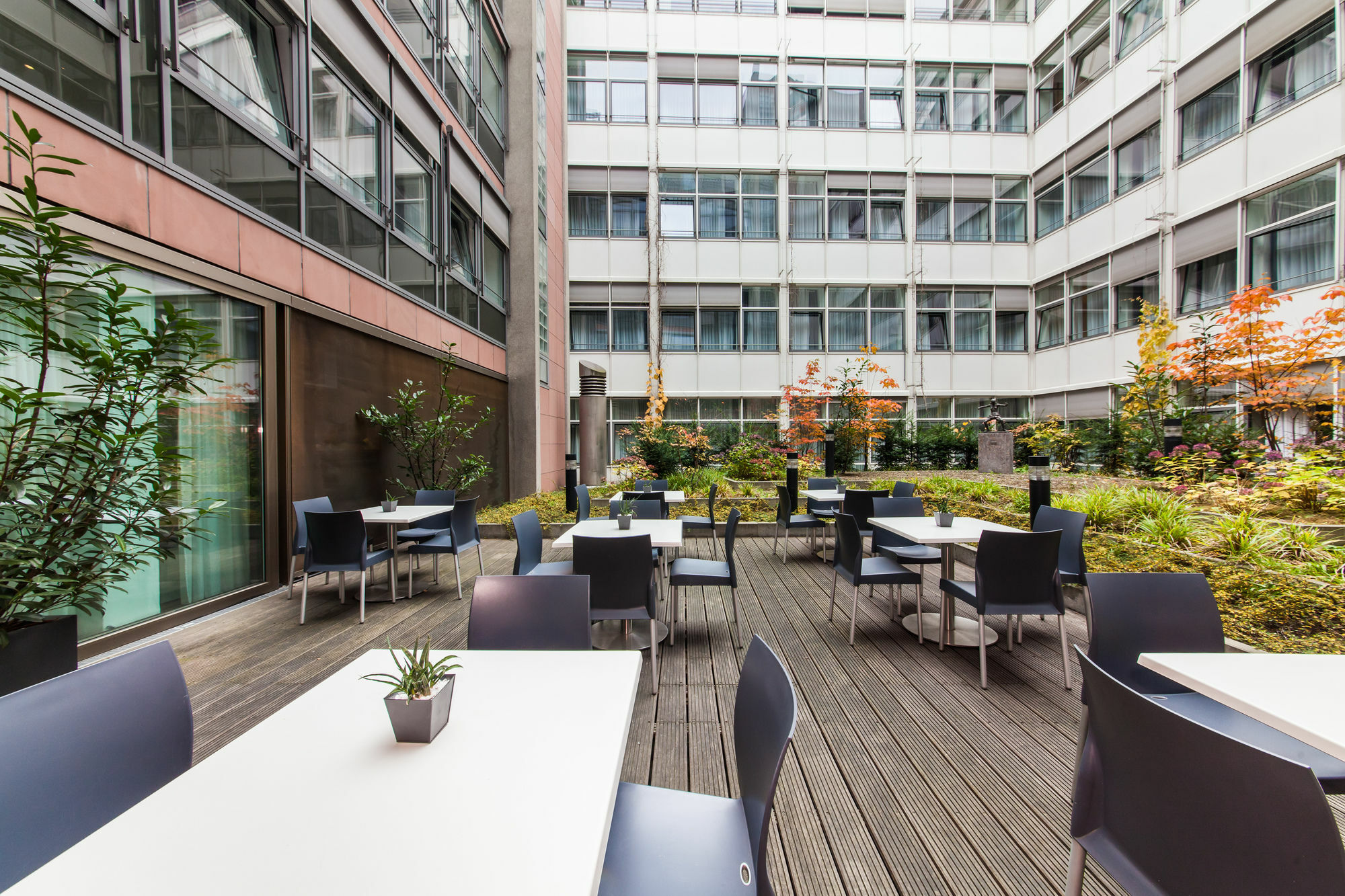 Hotel Garner - Gendarmenmarkt By Ihg 4*