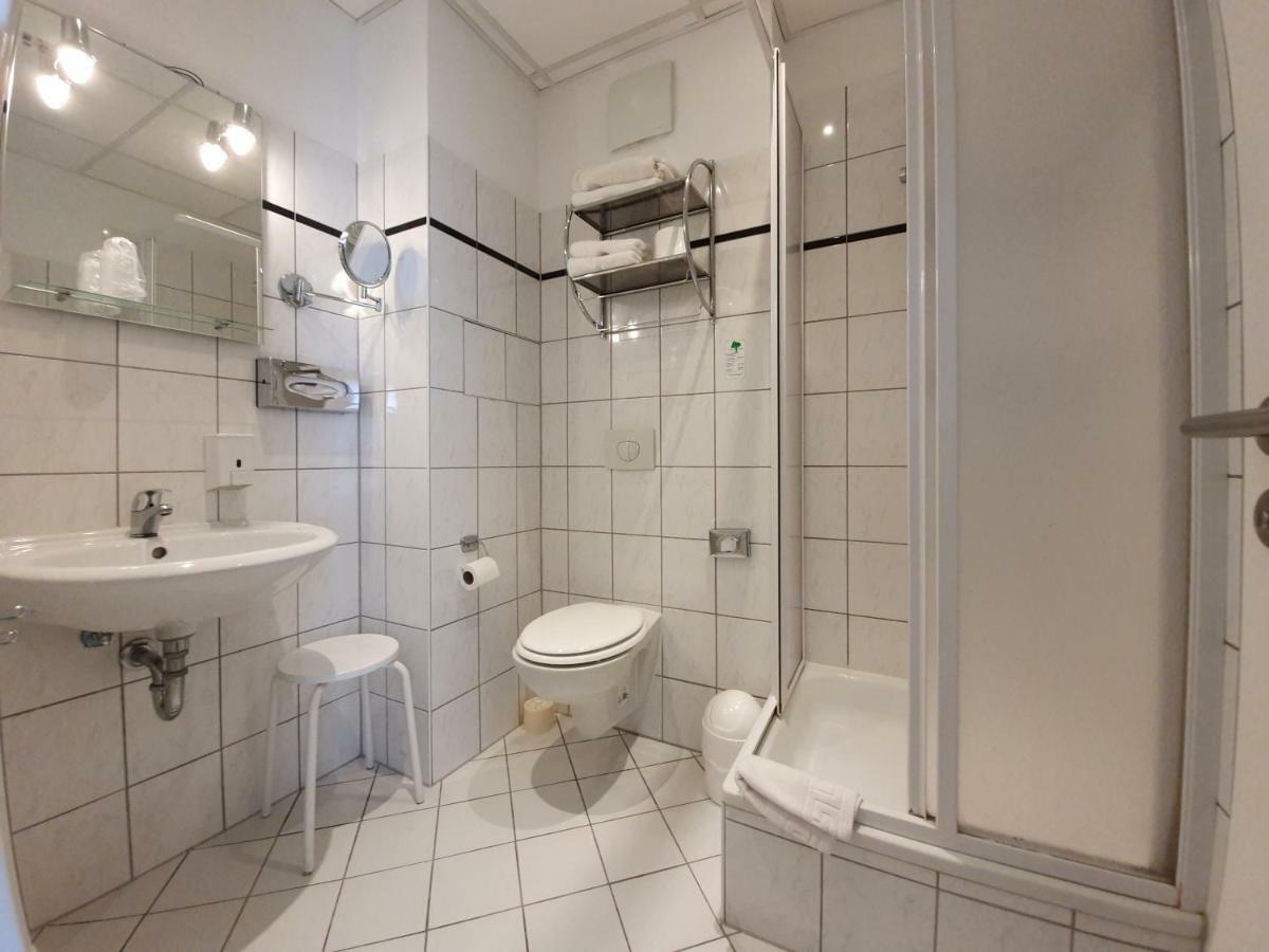 Erlanger Hof Hotel 3*