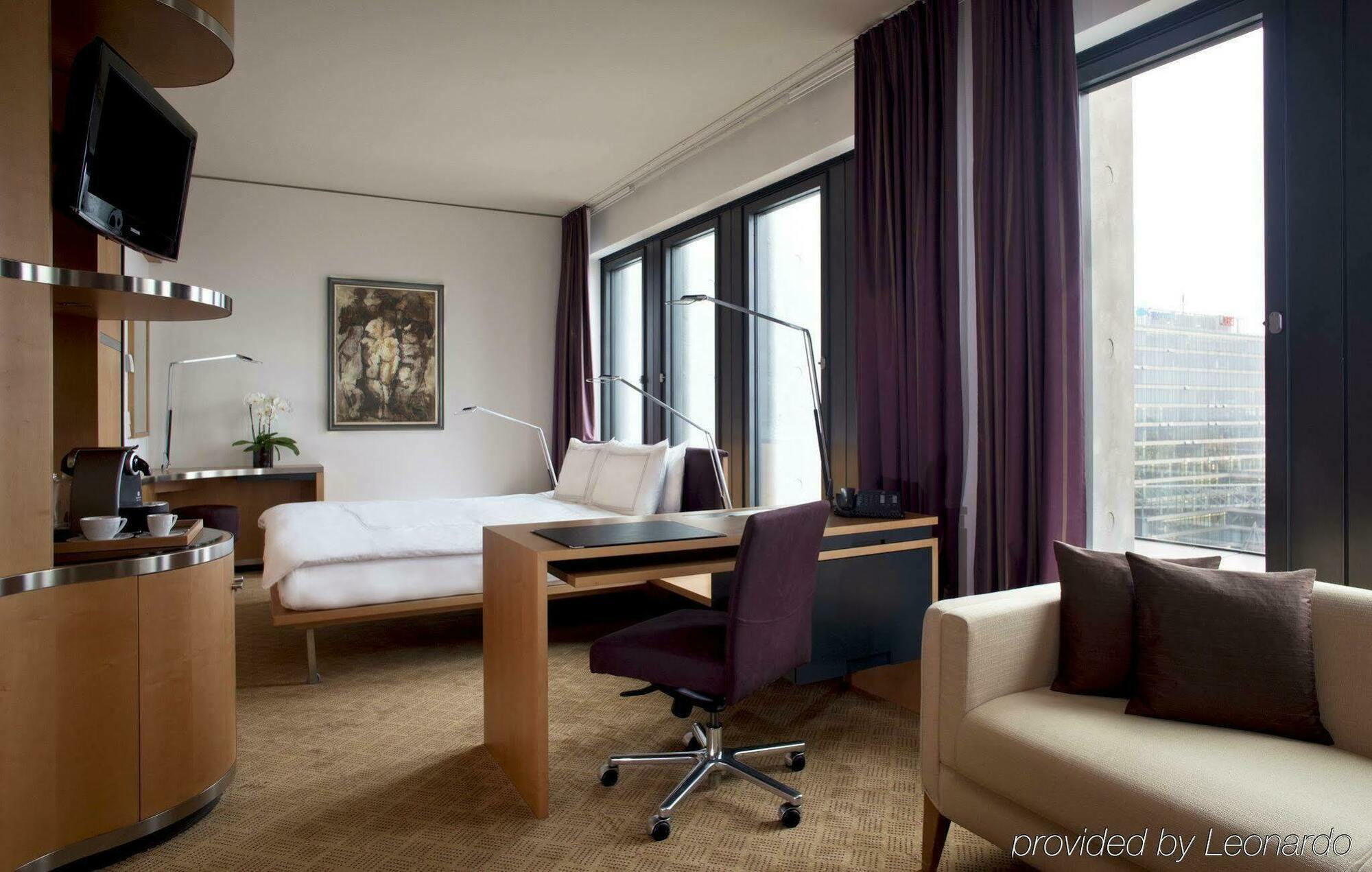 Swissotel Kurfuerstendamm Hotel 5*