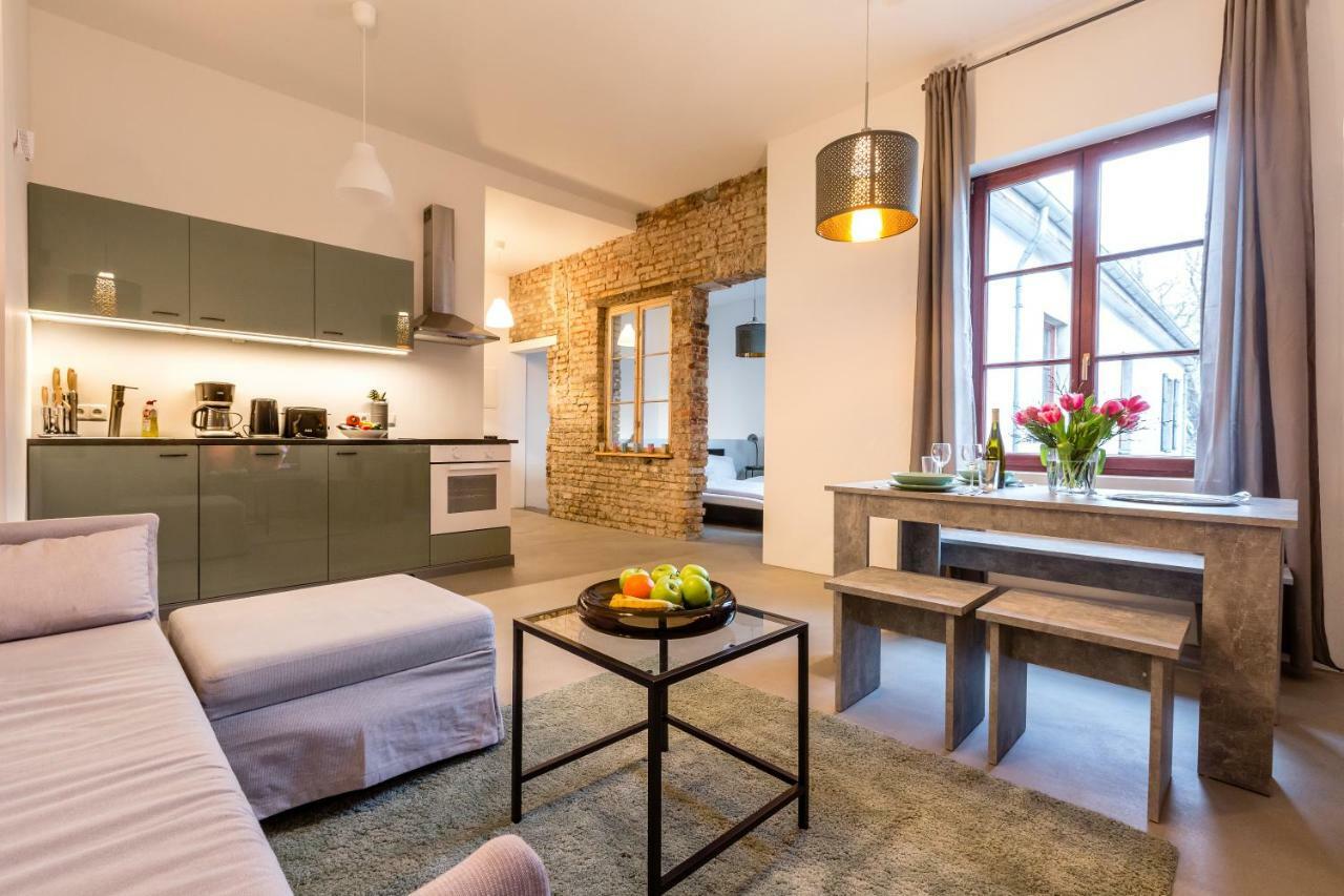 Loft In The Middle Of Apartment *