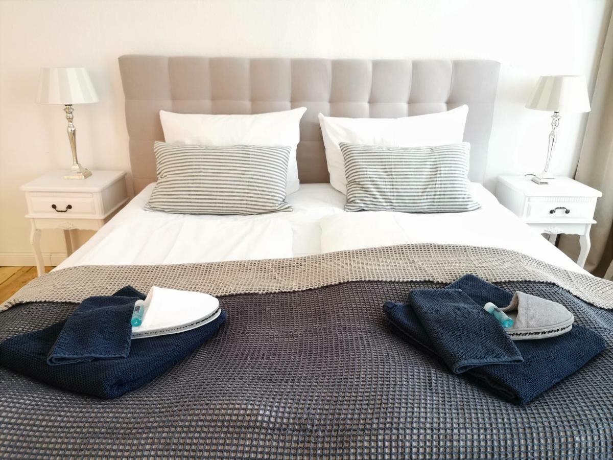 Fritz By Rockchair Apartments L Superhost Status L 3 Bedrooms Boxspringbeds 2 Bathrooms 2 Kitchen - Cozy Family & Business Flair Welcomes You! Apartment