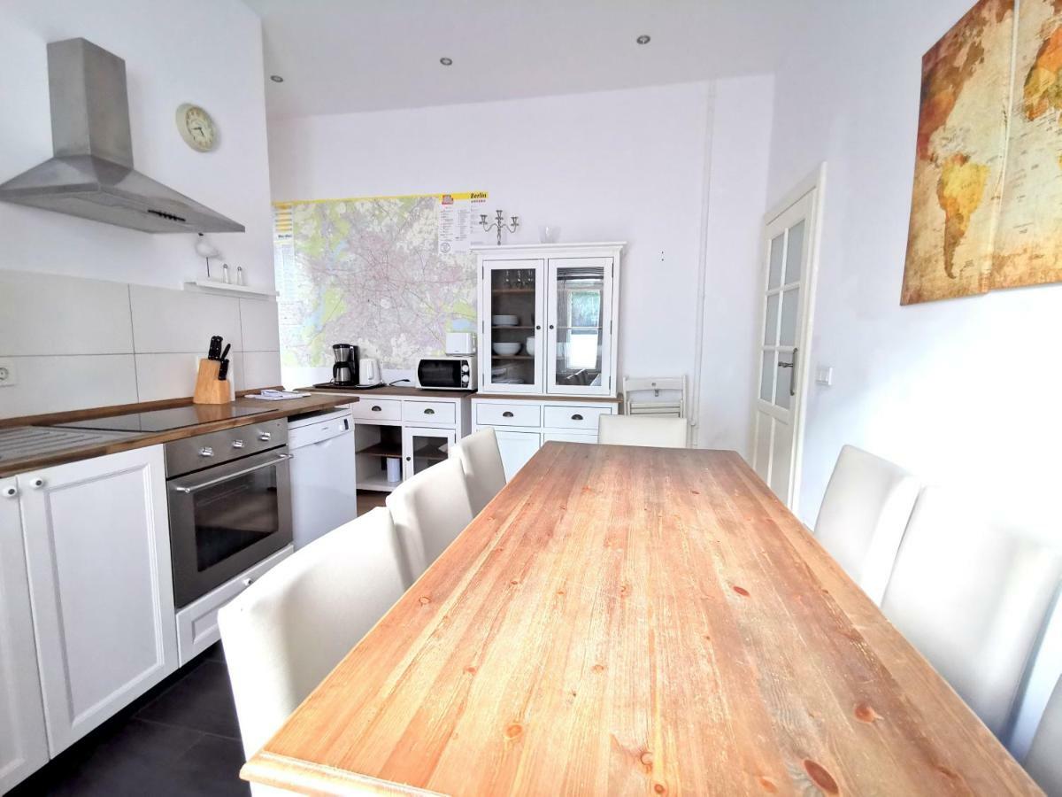 Apartment Fritz By Rockchair Apartments L Superhost Status L 3 Bedrooms Boxspringbeds 2 Bathrooms 2 Kitchen - Cozy Family & Business Flair Welcomes You! *