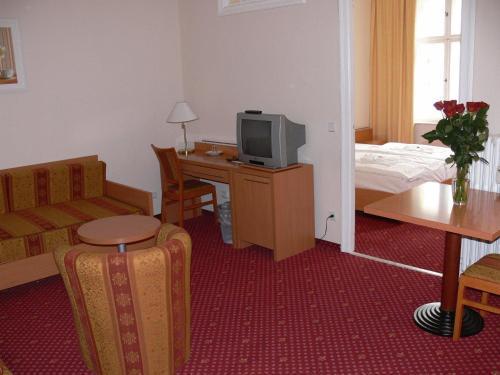 Orion Hotel 3*