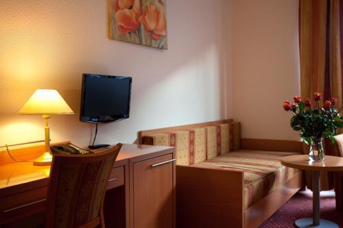 Orion Hotel 3*