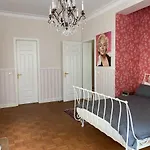 Hauptstadtluxus - lichtverwöhnte Villa - 340 qm - a47198