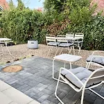 Modernes Apartment, Terrasse Und Garten Am Lilienthalpark Im Suedwesten Berlins