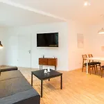 Primeflats - Apartments Aroser Allee