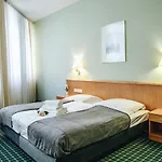 Hotel \