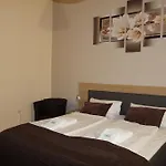 Hotel Elegia Am Kurfuerstendamm
