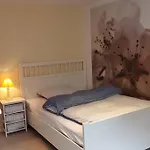 2 Zimmer-Einliegerwohnung Am Flughafen Schoenefeld