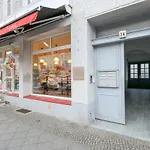 Arbio I Urban Apartment