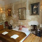 Schoeneberg Holiday Flat & Art Gallery