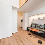 Stylish New Cube Loft By Berlin-Wall-Apartments