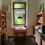 Fewo Gruene Mommsenstrasse - Bei Becker Klingeln