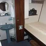 Gretha Van Holland Hotelschiff Berlin Mitte