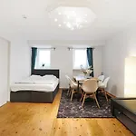 Central Apartment Near Potsdamer Platz
