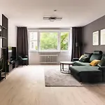 Central Design Apartments At Ku\'Damm