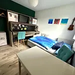Gemuetliches Zimmer Bei Tina, Nahe Ber