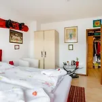 Ruhige Zimmer Im Gruenen
