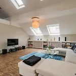 Ruhige Dachwohnung Mit Terrasse Berlin Mitte - Spacious Modern Rooftop Loft In Berlin Mitte