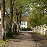 Ferienhaus Am Wasser - Citynah