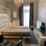 Apartment Glasower 31