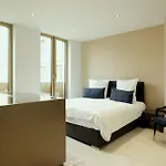 Lux 41 By Suite030