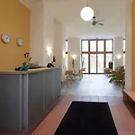Hotel 26