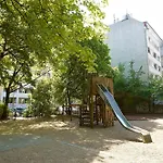Apartmenthouse Berlin - Am Goerlitzer Park