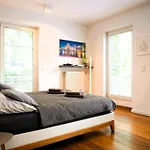 The Berlin Getaway / 80Qm In Berlin\'S Historic Diplomatic Quarter