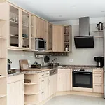 Ferienhaus direkt an der Spree mit kleinem Hafen und Whirlpool